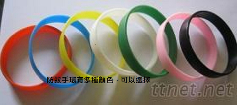 製造防蚊矽膠手環，