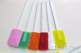 製造耐熱矽膠刮刀，