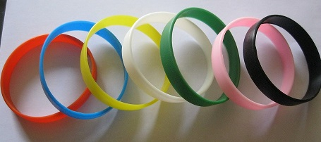 製造矽膠手環黑色，製造矽膠負離子手環 製造矽膠手環 能量手環 健康手環